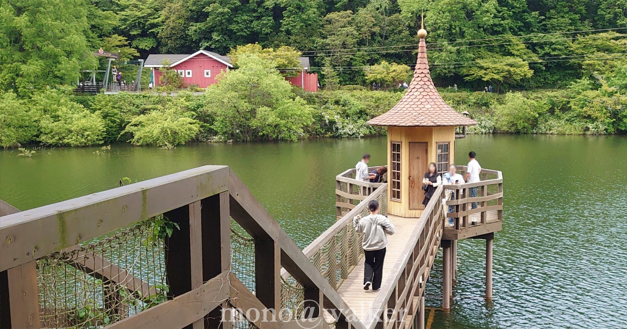 ムーミンバレーパーク・メッツァビレッジ テーマパーク 埼玉県飯能市 ムーミンパークゾーン 会場風景 水浴び小屋