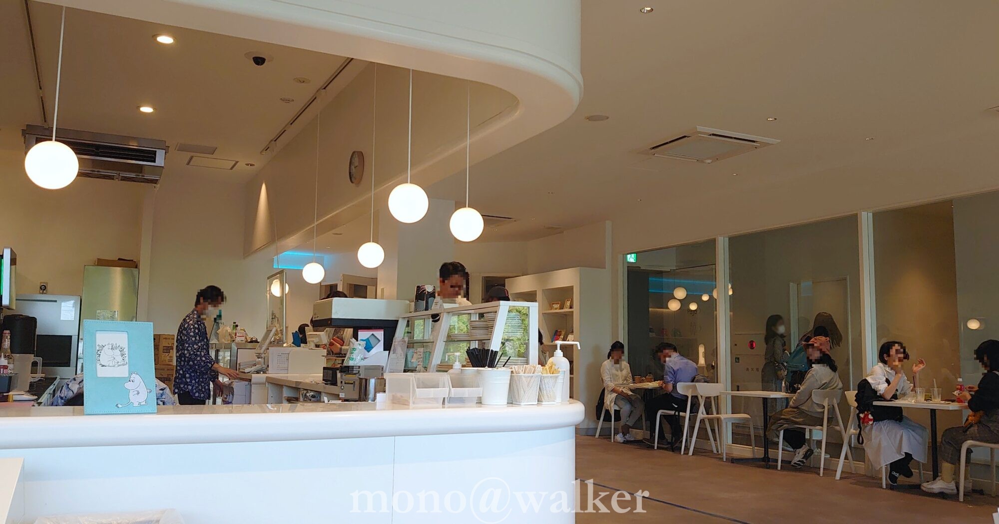 ムーミンバレーパーク・メッツァビレッジ テーマパーク 埼玉県飯能市 ムーミンパークゾーン 会場風景 コケムス 館内展示 ライブラリーカフェ