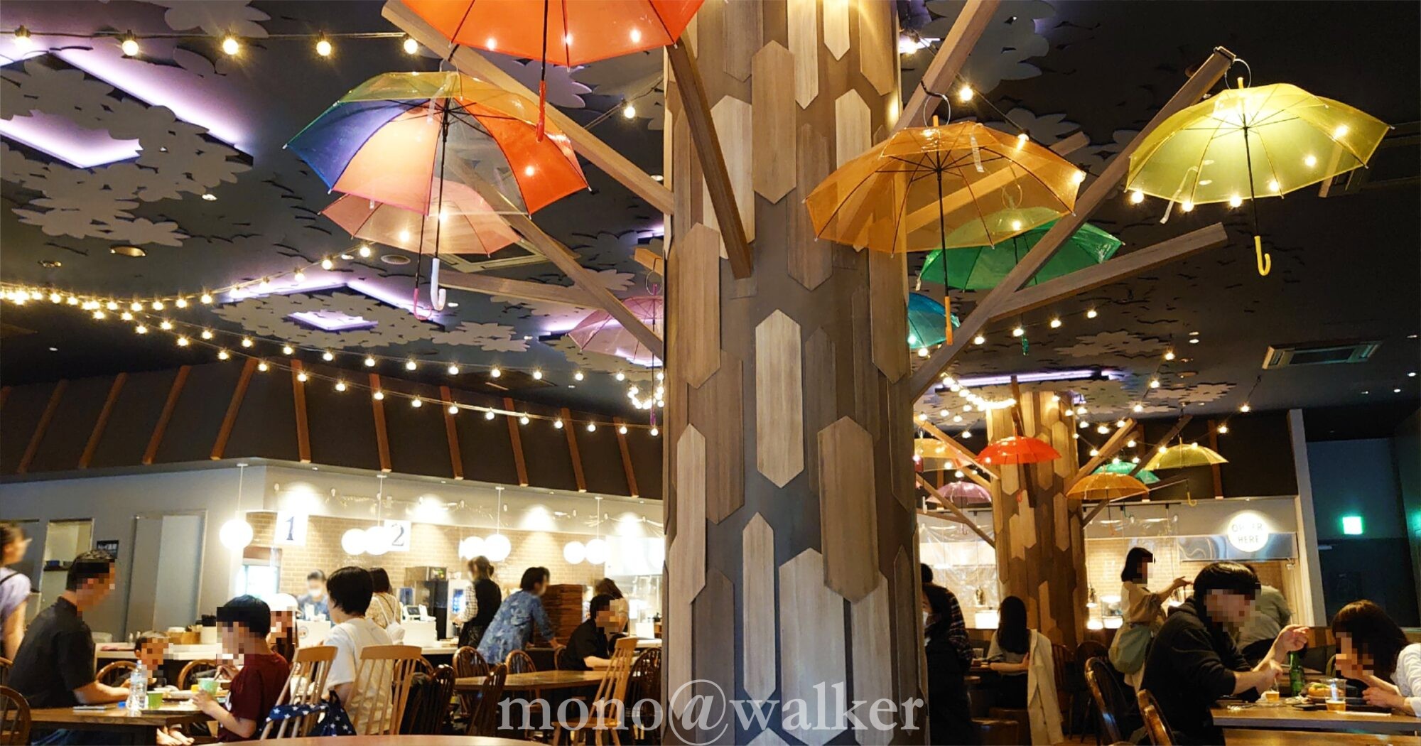 ムーミンバレーパーク・メッツァビレッジ テーマパーク 埼玉県飯能市 ムーミンパークゾーン 会場風景 コケムス ムーミン谷の食堂