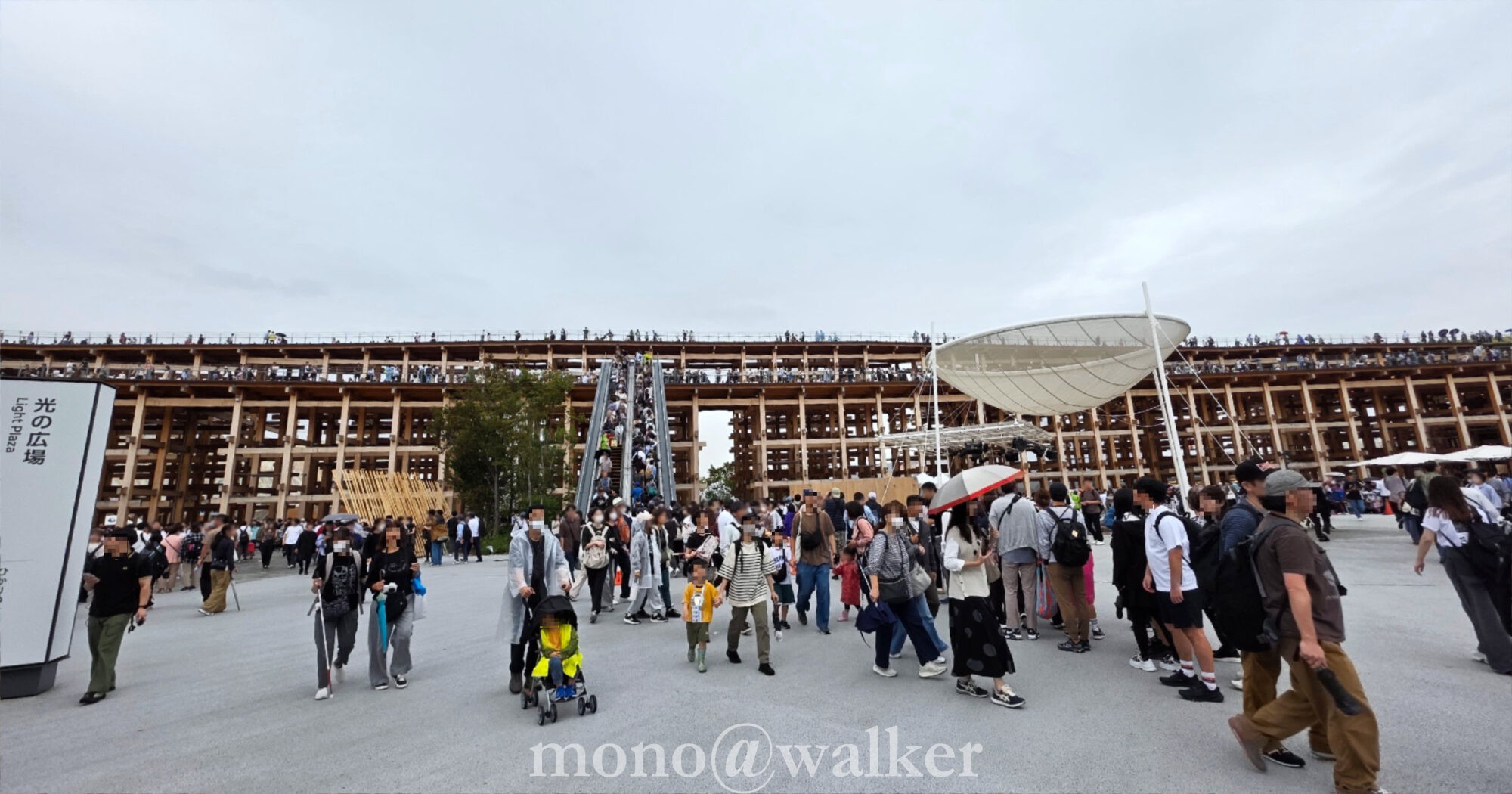 EXPO2025大阪・関西万博 夢洲 大屋根リング 会場 ミャクミャク エスカレーター 光の広場