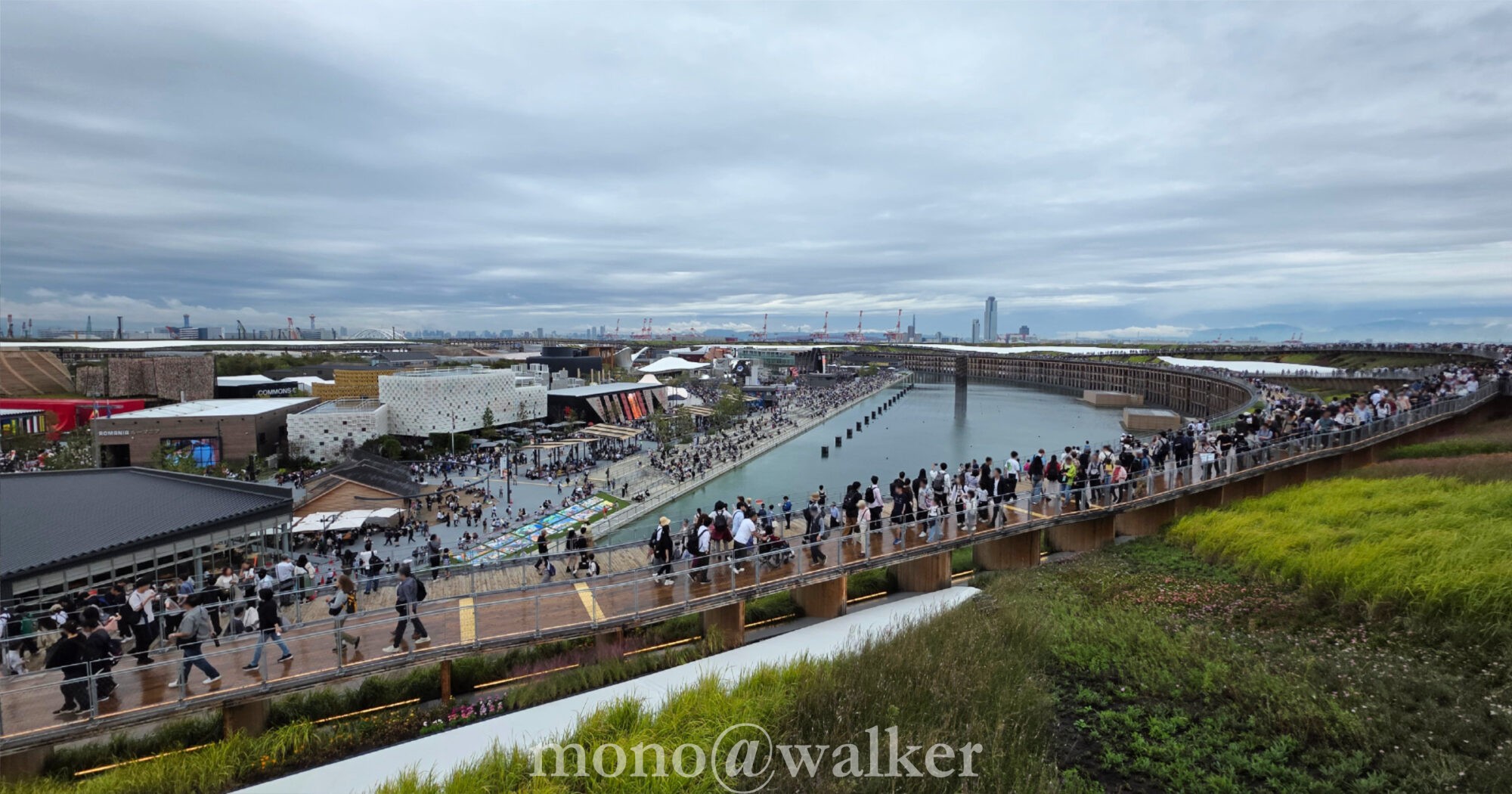 EXPO2025大阪・関西万博 夢洲 大屋根リング 会場 ミャクミャク 外周