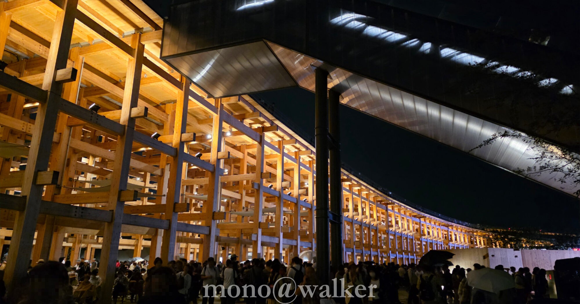EXPO2025大阪・関西万博 夢洲 大屋根リング 会場 ミャクミャク 外周 貫工法 国産木材 夜景 ライトアップ