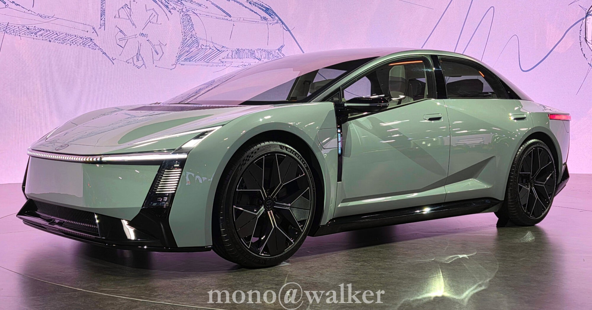 ジャパンモビリティショー2025 JMS2025 東京ビッグサイト 日本自動車工業会 電気自動車 コンセプトカー トヨタ カローラコンセプト