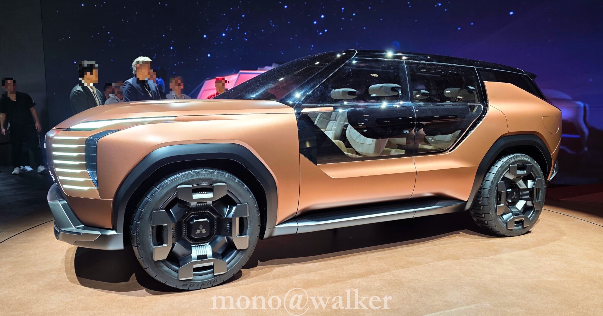 ジャパンモビリティショー2025 JMS2025 東京ビッグサイト 日本自動車工業会 電気自動車 コンセプトカー三菱自動車 MITSUBISHI ELEVANCE Concept 電動クロスオーバーSUV